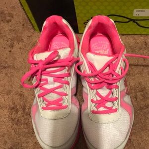 Women’s Hot pink FILA